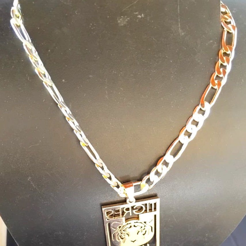 Cadena con Medalla